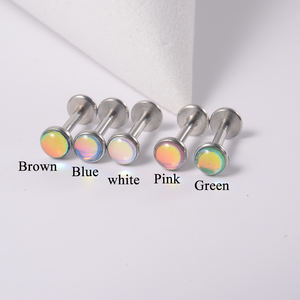 Vente en gros <span class=keywords><strong>d</strong></span>'acier chirurgical Flash <span class=keywords><strong>Film</strong></span> plaqué <span class=keywords><strong>or</strong></span> noir Labret Base plate Boucle <span class=keywords><strong>d</strong></span>'<span class=keywords><strong>oreille</strong></span> époxy Lobe <span class=keywords><strong>d</strong></span>'<span class=keywords><strong>oreille</strong></span> Helix Tragus Piercing Bijoux <span class=keywords><strong>l</strong></span>èvre - Product Image 5