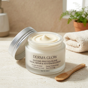 Vente chaude du fournisseur en gros de Malaisie : Exfoliant anti-âge, anti-rides, blanchissant et hydratant pour femmes, sans silicone et au squalane - Product Image 3
