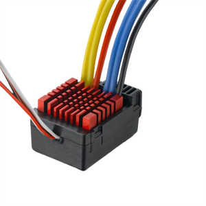 Hao Ying QuicRun Cool Run est doté d'un contrôleur électronique de vitesse (ESC) sans balais compatible avec les moteurs 880, d'un contrôleur de vitesse électronique 80A, entièrement compatible. - Product Image 1