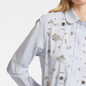 Vente en gros Chemise brodée personnalisée en coton pour femmes Chemise décontractée à manches longues avec boutons pour femmes - Product Image 5