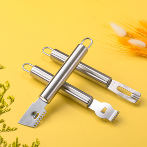 Ensemble de 3 râpes et éplucheurs en acier inoxydable, outils de cuisine multifonctionnels - Product Image 4
