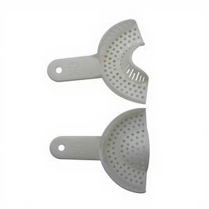 Set da 2 Pezzi Portaimpronte Dentali Monouso in Plastica Trasparente, Vassoi per Protesi, Supporto per Denti in 5 Misure - Product Image 3