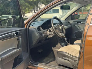 <span class=keywords><strong>Volkswagen</strong></span> Lavida 300tsi essence, voiture à grande vitesse, nouvelle voiture <span class=keywords><strong>Volkswagen</strong></span> Lavida Xr pour adultes, <span class=keywords><strong>prix</strong></span> d'usine, vente chaude - Product Image 5