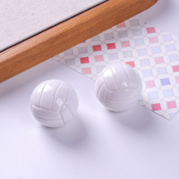 Vente en gros d'accessoires miniatures en résine pour basketball, volley-ball, tennis de table, ornements en résine, balles de simulation 3D, artisanat pour la décoration