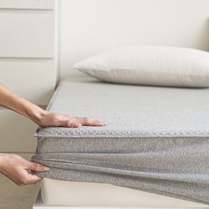 Sábana Ajustable Acolchada de Jersey de Algodón 120x200cm 150x200cm 180x200cm 200x220cm Antiácaros para Cama de Bebé, Color Sólido - Product Image 1