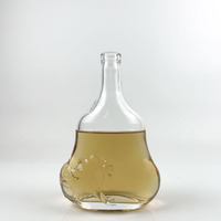 Bouteilles en verre personnalisées avec différentes capacités 500ml, poids 580 grammes et bouchons d'étanchéité (liège) et demande d'emballage
