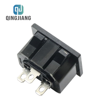 Conector hembra IEC C13 10A 250V toma de corriente CA de cobre Industrial con toma de extensión de salida de Panel Material plástico para PDU