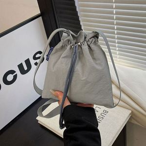 Bolsas de Tela de Algodón Reutilizables Ecológicas de Alta Calidad al por Mayor, con Cordón, Impresión de Logotipo Personalizado, para Compras y Promociones - Product Image 2