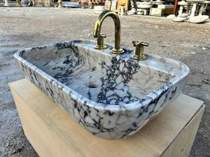 Lavabo de Mármol Calacatta Viola de Lujo con Grifo Integrado, Lavabo de Baño de Piedra Natural Hecho a Mano - Product Image 6