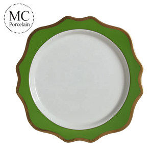Venta al por mayor productos para el hogar Juegos de vajilla de cerámica de encaje verde de porcelana cena para la venta - Product Image 2
