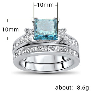 Bague de fiançailles géométrique simple en cuivre bleu avec diamant de laboratoire pour femme, style bohème, sertissage carré à griffes, bijou de doigt tendance - Product Image 5