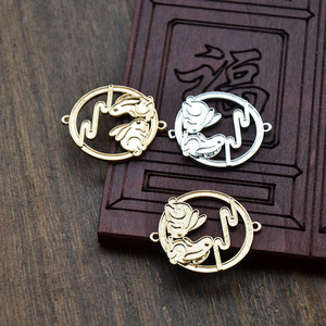 Pendentifs Thématiques Lune Lapin Plume de la Reine des Oiseaux Incrustée 28MM Connecteur Double Trou Style Antique Accessoire de Bijoux DIY - Product Image 1