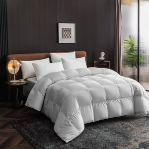 Set Copripiumino Matrimoniale Stampato Certificato Oeko-Tex 100 per Hotel, <span class=keywords><strong>Piumini</strong></span> Superiori <span class=keywords><strong>Leggeri</strong></span>, Caldi ed Ecologici - Product Image 4