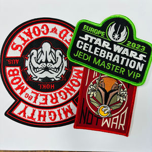 カスタムロゴ発光刺繍バッジ長方形刺繍織りパッチ高品質 - Product Image 2