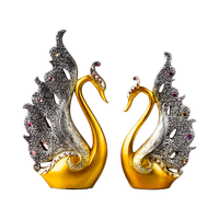 Figurine de cygne sculptée en résine, art populaire haut de gamme, pour la décoration de salon, cadeaux de déménagement