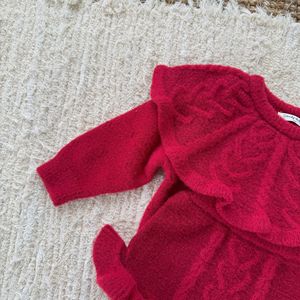 2025 Fashion Autumn and Winter Christmas Red Baby Girl Suit Round Neck Sweater <strong>Ruffle</strong> Top + <strong>Ruffle</strong> <strong>Shorts</strong> 2 Pieces Set - Product Image 3
