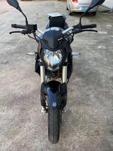 Benelli Red Dragon 150 150CC Monocilindrico 4 Tempi Raffreddato <span class=keywords><strong>a</strong></span> Olio EFI 5 Marce Freno <span class=keywords><strong>CBS</strong></span> Moto Sportiva Naked - Product Image 4