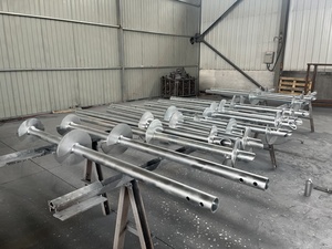 เสาเข็มเหล็กกล้าคาร์บอนชุบสังกะสีแบบเกลียวและสมอบกเกลียว<span class=keywords><strong>ขนาด</strong></span>นิ้วสำหรับฐานรากงานก่อสร้าง - Product Image 4