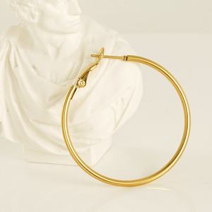 Boucles d'oreilles créoles en acier inoxydable plaqué or 18 carats, 40 mm, grandes créoles plaquées or - Product Image 4