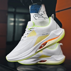 Baskets de tennis et de fitness unisexes pour hommes et femmes, chaussures de marche et de course antidérapantes avec tige en maille respirante pour l'été et le printemps - Product Image 2