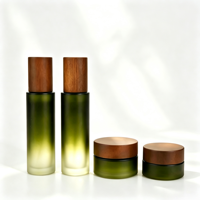 Ensemble de flacons cosmétiques en verre givré vert dégradé avec logo personnalisé pour flacon compte-gouttes de lotion, pot à crème avec boîte d'emballage personnalisée