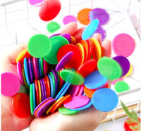 Koin kustom murah warna-warni untuk permainan papan arcade/token plastik kosong