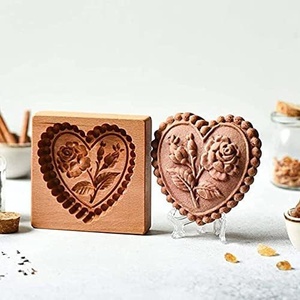 Molde cortador <span class=keywords><strong>de</strong></span> galletas <span class=keywords><strong>de</strong></span> madera <span class=keywords><strong>de</strong></span> haya china transfronterizo, molde para hornear galletas con forma <span class=keywords><strong>de</strong></span> flor, no apto para horno. - Product Image 1