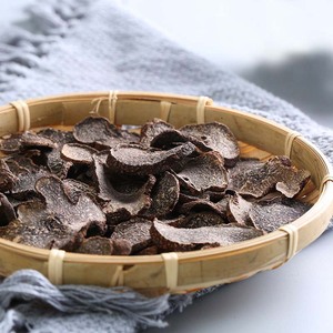 Tranches de truffes noires séchées de haute qualité, pommes de terre noires cultivées en milieu sauvage, ingrédients alimentaires pour restaurants, sauces et assaisonnements - Product Image 3