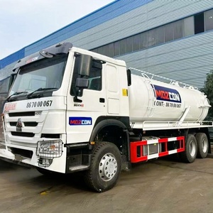 Camion d'aspiration des eaux usées Sinotruk HOWO 6x4 22CBM, camion <span class=keywords><strong>de</strong></span> <span class=keywords><strong>drainage</strong></span> des fosses septiques à vendre - Product Image 2