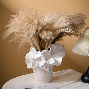 Jarrón de cerámica de encaje hecho a mano de lujo ligero, decoración suave, juego de <span class=keywords><strong>flores</strong></span> <span class=keywords><strong>secas</strong></span> hidropónicas para Hotel, adorno de arte decorativo - Product Image 2