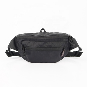 Túi đeo hông Unisex CHANGRONG màu đen làm từ chất liệu tái chế, có in logo tùy chỉnh - Product Image 1