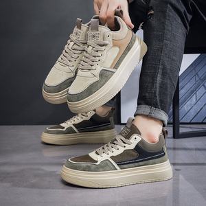 Venta al por mayor de fábrica: Nuevas zapatillas deportivas casuales de moda para hombre, con cordones, de gamuza sintética, antideslizantes, para caminar y correr en otoño. - Product Image 5