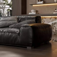 Grand canapé en cuir noir italien minimaliste, canapé design moderne et minimaliste en ligne droite, idéal pour grand salon de villa