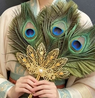 Éventail en plumes, accessoires de danse Hanfu, éventail polyvalent à tenir à la main
