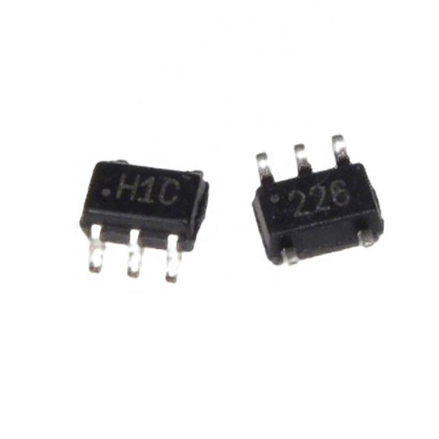 New High Speed Operational Amplifiers SC70 Single Low-Pwr Vltg-Fdbk Op Amp AD8038AKSZ-REEL7