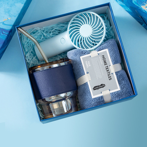 Nuevo producto Idea 2025, conjunto de regalo de día para mujer, Mini ventilador con paraguas, botella de agua, juego de toallas, caja de regalo para mujer/ - Product Image 5