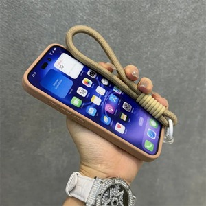 Étui de téléphone <span class=keywords><strong>portable</strong></span> pour iPhone 13 Pro Max 14 15 16 17 Pro <span class=keywords><strong>avec</strong></span> porte-clés, étui de téléphone <span class=keywords><strong>portable</strong></span> antidérapant, sangle de poignet <span class=keywords><strong>portable</strong></span> - Product Image 2