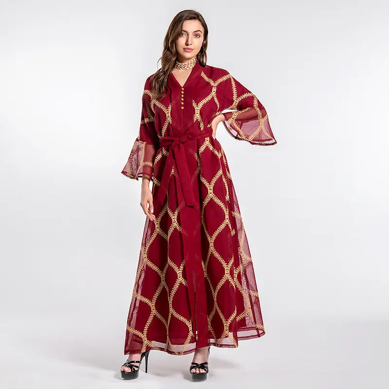 Nouveau lancement en gros Indonésie Caftan broderie 3 couleurs caftan Maxi robe femmes Moyen-Orient adultes Abaya