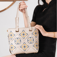 Sac shopper surdimensionné Broderie botanique Fibre superfine Cuir PU