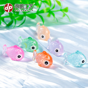 Décorations de poissons en résine Dp Mini multicolores pour la maison et le salon - Product Image 1