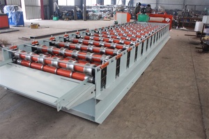 China Hochwertige Blech walzen form maschine Wellblech maschine Automatische Metall maschine - Product Image 4