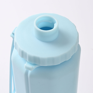 Botella de agua deportiva de silicona, 600ml, a prueba de fugas, portátil, anticaída, resistente a altas temperaturas, plegable, taza de agua de calidad alimentaria - Product Image 5
