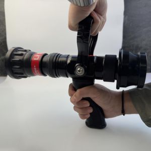 중국 핫 세일 소방 물 분기 스프레이 제트 권총 그립 스타일 화재 노즐 - Product Image 1