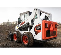 Multifunktionaler M-Series 998kg S590 Mini-Lader mit Euro 5 Emission, Kompaktmaschine mit Straßenkehrmaschine & Schneepflug-Anbaugeräten