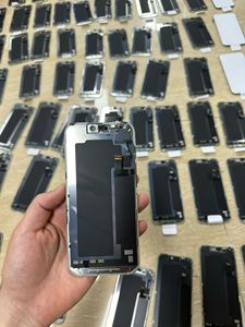 หน้าจอ OLED แบบยืดหยุ่นสำหรับ Huaxing <span class=keywords><strong>iPhone</strong></span> 17 PRO MAX แบบติดแน่นทดสอบด้วยแสงผ่านการแสดงผลโทนสีจริง - Product Image 2