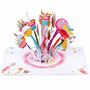 Tarjeta de Felicitación 3D Pop Up de Cumpleaños, Tarjeta de Invitación con Diseño de Cupcake y Dulces, Rectangular, Personalizable para Regalo de Fiesta - Product Image 1