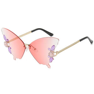 Gafas de Sol de Lujo para Mujer, Diseño de Mariposa con Degradado de Color, Montura de Diamantes sin Aro, Estilo 2025, Gafas de Sol Grandes con Perlas para Fiesta - Product Image 5