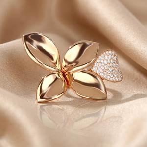 Rose <b>Gold</b> Flower <b>Cocktail</b> <b>Ring</b> With Heart Cut Diamond Women Luxury Fine Jewelry - Product Image 3
