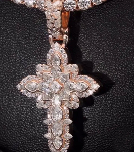 สร้อยคอประดับเพชรมอยส์ซอไนต์แวววาวแวววาวไร้กาลเวลาดีไซน์ทันสมัยเหมาะสำหรับโอกาสที่ไม่เป็นทางการหรือเป็นทางการ - Product Image 2