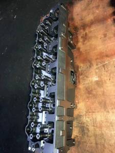 284-2787 284-2787 284-8892 249-8716 223-6397 Ensemble culasse C13 C18 C27 C32 3412E Culasse Bloc cylindre court - Product Image 4